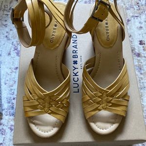 Lucky Brand Gladiator New Sandal 8